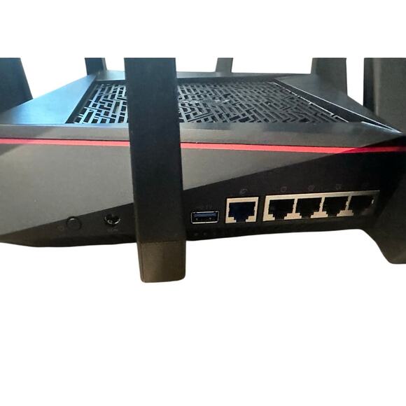 ASUS RT-AC5300 Extreme Wireless Tri-Band Gigabit 4K Streaming Gaming Router - Picture 7 of 8